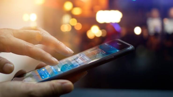 Salgın sebebiyle en çok indirilen mobil uygulamalar Salgın sebebiyle en çok indirilen mobil uygulamalar