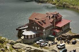 Cabana Balea Lac Cazare MunÈ›ii FÄƒgÄƒraÈ™ Transfagarasan Travel