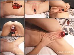 Saggy tits bottle play – experienced lovers