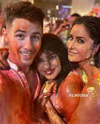 We are loving our Obsessed boy Vicky's beard look 😍 What about you all⁉️🙈