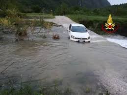 Ultime notizie, foto, video e approfondimenti dalla regione veneto. Maltempo In Veneto Tre Giovani Salvati Dalla Furia Di Un Torrente Corrieredelveneto It