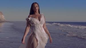 This visual album from beyoncé reimagines the lessons of the lion king (2019) for today's young kings and queens in search of their own crowns. The Best Twitter Reactions To Beyonce S Black Is King