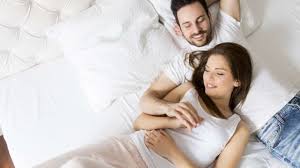 Berhubungan intim saat hamil tetap dapat dilakukan agar keharmonisan dengan pasangan tetap terjalin dengan baik. Penyebab Terjadinya Perdarahan Setelah Bercinta