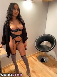 Zarah Staar  zarah_staar  zarahstaar Nude Leaks OnlyFans Photo 4 -  NudoStar