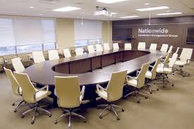 Nationwide Reconfigurable Boardroom Table This Is A Large Racetrack Table Consisting Of Four 1 4 Circle And Four Straig Table Boardroom Table Conference Table