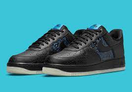 Shop jordan space jams at target™. Space Jam Nike Air Force 1 Black Gs Ps Td Release Info Zamoracompany Com