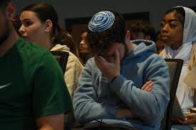 SGA narrowly rejects divestment bill with an 18-17 vote — The Black  Explosion