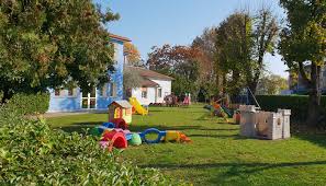 Il set comprende uno zaino a sacca, un sacchetto per il cambio, una bavaglia per la pappa in cotone e in spugna di cotone, un asciugamano, una tovaglietta montessori. Scuola Dell Infanzia San Pio X Scuola Materna Parrocchiale Di San Pelagio Martire Treviso Parrocchia Di San Pelagio Martire Diocesi Di Treviso