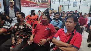 Nama pemuda batak bersatu atau pbb dalam beberapa hari ini mencuat di lini masa warganet. Sahat Hutagalung Nahkodai Pemuda Batak Bersatu Kota Dumai