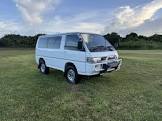 MITSUBISHI-DELICA