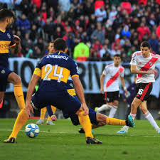 Luego de cerrar su primer año sin títulos en la era gallardo, river ya consiguió una corona en 2021 tras consagrarse en la supercopa. River Vs Boca Por La Copa Libertadores Hora Formaciones Y Como Verlo En Vivo