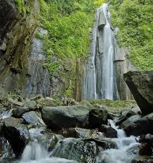 Air terjun madakaripura adalah air terjun tertinggi di jawa bahkan tertinggi nomer dua di indonesia. Harga Tiket Masuk Wisata Air Terjun Coban Canggu Mojokerto Saat Ini Harga Tiket Kereta Api