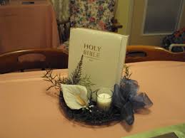 Bibles Used To Make Table Decorations For Bridal Shower And Then Use For Church Window Decoration Easter Table Decorations Pastor Appreciation Day Church Decor