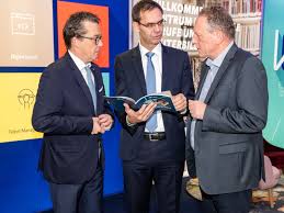 Personelle weichen werden schon jetzt gestellt. Digital Campus Vorarlberg Startet Wirtschaft Vorarlberg Vol At
