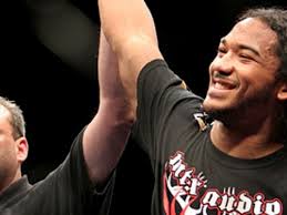 Former UFC Champ Benson Henderson Signs with Bellator