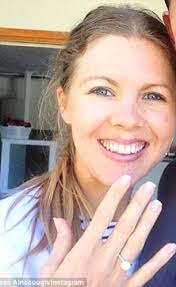 Annabelle natalie gibson (born 8 october 1991) is an australian convicted scammer and pseudoscience advocate. The Bizarre Behavior Of Wellness Blogger Belle Gibson Express Digest
