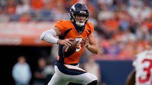 Broncos' 2021 rookie class arrives for equipment fitting. Broncos Rookie Qb Drew Lock Bides Time While Making Progress In Recovery 9news Com