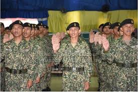 Tentera darat malaysia ialah komponen darat dan komponen terbesar dalam angkatan tentera malaysia. 471 Wataniah Sarawak Kini Anggota Tetap Tentera Darat Air Times News Network