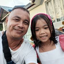 2021 Lamborghini Huracan EVO in Blu Cepheus over a Nero Ade interior.🇮🇹  The Huracan EVO is powered by a 5.2L V10 engine producing 620 hp and 443  lb-ft of torque through through