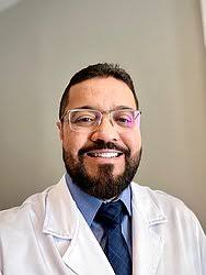 Agende uma consulta com Dr. Fábio Reis, Médico cirurgião cardiovascular em  Vitória