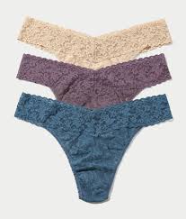 Signature Lace Low Rise Thong Fashion 5-Pack in Grey / Cappuccino Assorted  size One Size — Bare Necessities