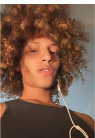 young & bored 😗 #modeltok #ukg