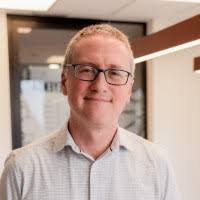 900+ perfiles de «Edward»