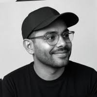 1900+ perfiles de «Florian»