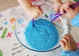 Ruhren Kneten Schleim Blau Dickflussig Schleim Selber Machen Schleim Selber Machen Rezept Knete Selber Machen