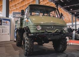 Pin By Javier Gonzalez On Unimog Mercedes In 2020 Unimog Mercedes Unimog Mercedes Van