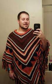 Free poncho knitting patterns for all knitter experience levels. Pin On Yarn Bite