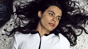 Merlin: Klinke-Festival im Lokalkolorit