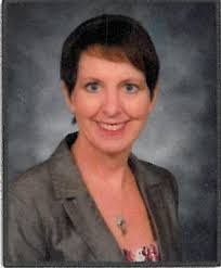 Donna Bott's Instagram, Twitter & Facebook