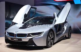 This vehicle adds a bold character to the compact class model lineup of bmw philippines. Bmw I8 To Be Launched In The Philippines At The 2016 Pims