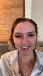 Beth Mclellan's Instagram, Twitter & Facebook