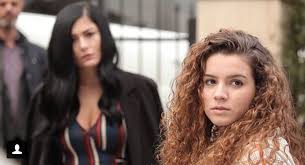 Pin By Zeynep On Eskiya Dunyaya Hukumdar Olmaz Long Hair Styles Hair Styles Beauty