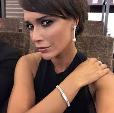 Conduttore televisivo, opinionista e conduttore radiofonico italiano. Roberta Giarrusso Biografia Eta Altezza Peso Figli Marito E Vita Privata Spettegolando