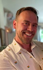 Derrick Streater's Instagram, Twitter & Facebook