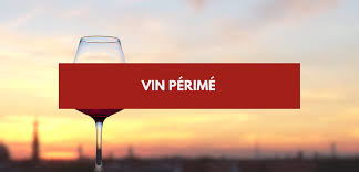 Bien évidemment, nous n'encourageons en aucun cas l'abus d'alcool. Vin Perime Au Bout De Combien De Temps Un Vin Se Perime Vin Sur Vin