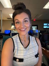 About to anchor the last show for a bit since I'll be getting married next  weekend! 💒