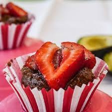 Get a diabetic fudge cake recipe with help from a registered dietician in this free video clip. 7 Low Carb Diabetic Cake Recipes Chocolate Cake Cheesecake And More Everyday Health