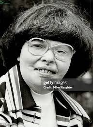 218 Joan Burns Photos & High Res Pictures