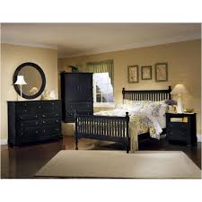 Perfectly suited for a traditional. Bb16 557 Vaughan Bassett Furniture Queen Slat Poster Bed Black