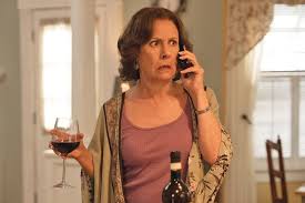 Laurie Metcalf in Big Mistakes