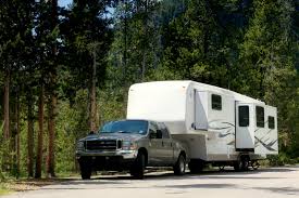 That pivot point gives it a larger turning radius and the camper is less likely to sway in the wind while driving. Gooseneck Hitch Vs Fifth Wheel Blain S Farm Fleet Blog