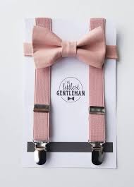 Passt eine bestimmte farbe zu diesem. Jungen Staubigen Rosa Fliege Und Hosentrager Set Hosentrager Etsy