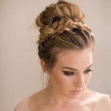 Medium Length Hairstyles For Round Faces Long Hair Styles Medium Hair Styles Medium Length Hair Styles