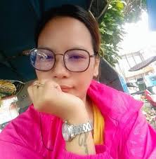 Felix Young, known as the Supreme, discreetly supports his wife, Madison  Xavier, in her ascent to a higher position. However, the day she is  appointed as the War God, Madison files for