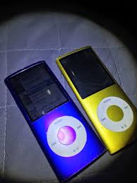 You can turn it on/off by toggling the button that they have available (pointed out with an arrow in the image below.) now, as for manually backing up your music library, all you have to do is press the back up now button that they. My Sister In Law Gave Me This Pair Of Ipod Nano 4g Yellow Does Not Turn On Watermarks Are Visible On The Screen And Purple Works But The Backlight Does Not Work Ipod