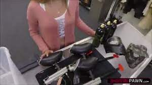 Need more videos like this one ? Dirty Nicole Graves Gets Dirty Xxx Videos
